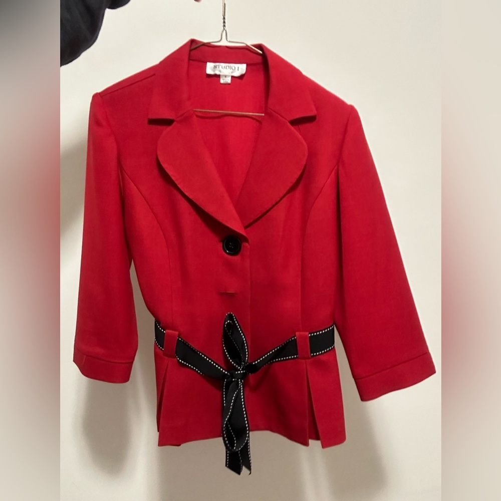 Adorable red blazer!